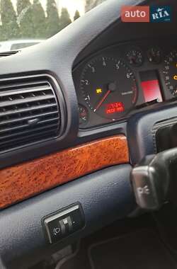 Универсал Audi A4 2000 в Черновцах