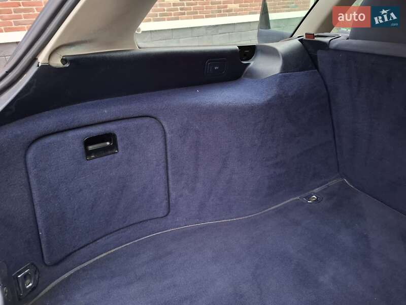 Универсал Audi A4 2000 в Черновцах