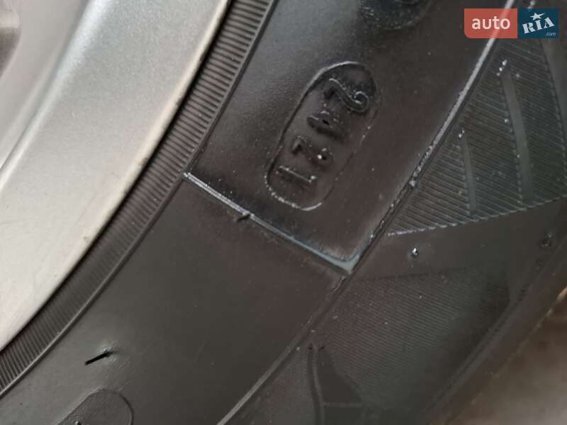 Универсал Audi A4 2000 в Черновцах