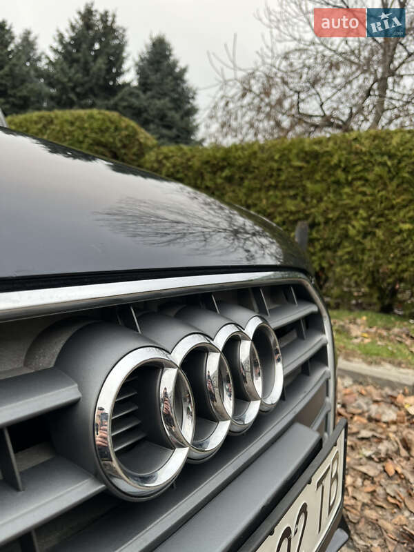 Седан Audi A4 2013 в Днепре