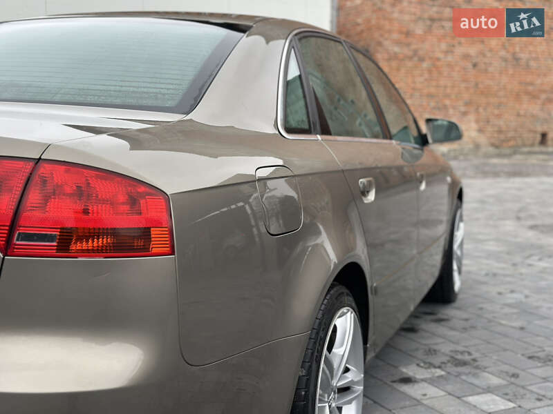 Седан Audi A4 2006 в Староконстантинове