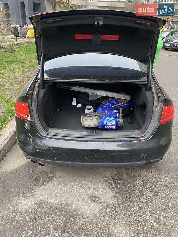 Седан Audi A4 2008 в Киеве