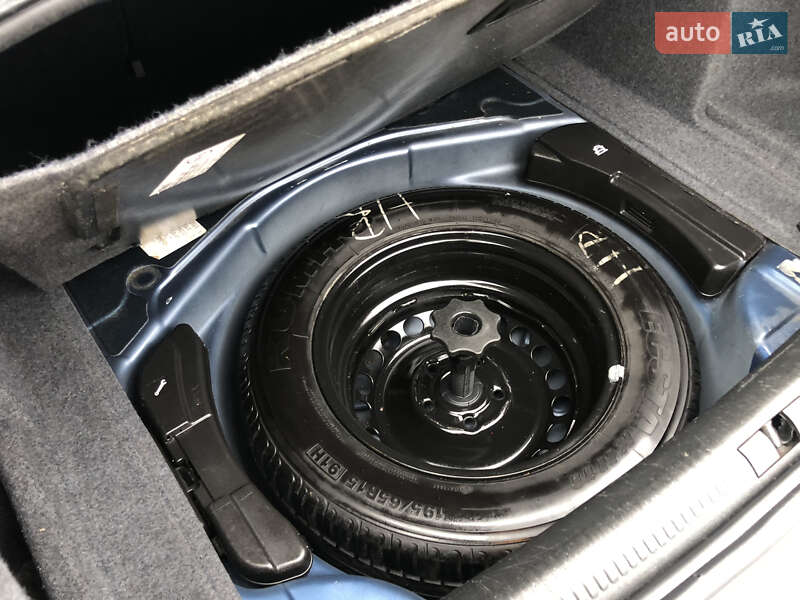 Седан Audi A4 2002 в Дрогобыче фото 76 Седан Audi A4 2002 в Дрогобыче