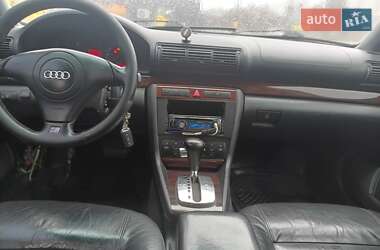 Седан Audi A4 1997 в Киеве