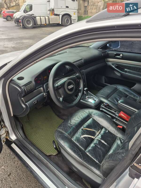 Универсал Audi A4 2000 в Ровно