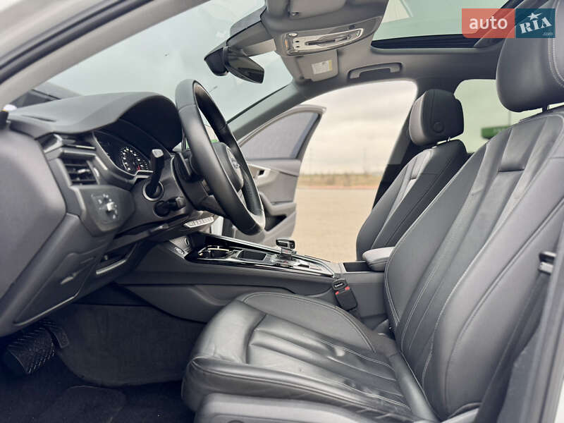 Седан Audi A4 2021 в Николаеве