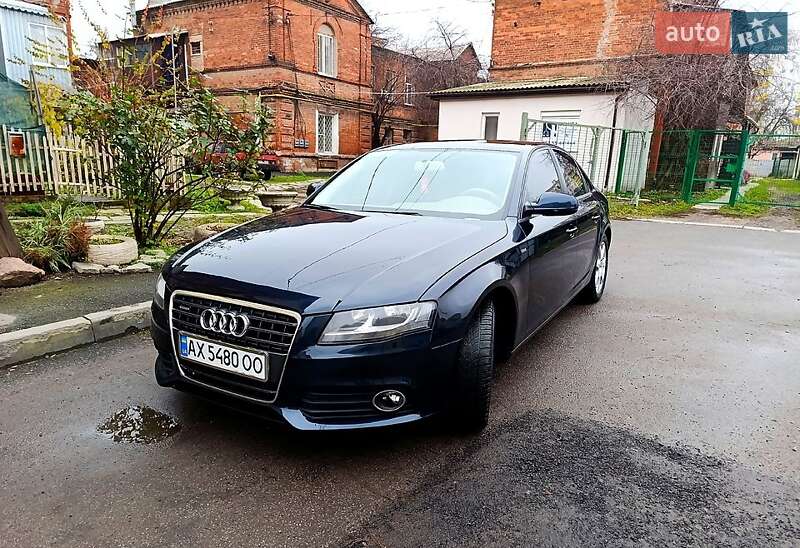 Audi A4 2011