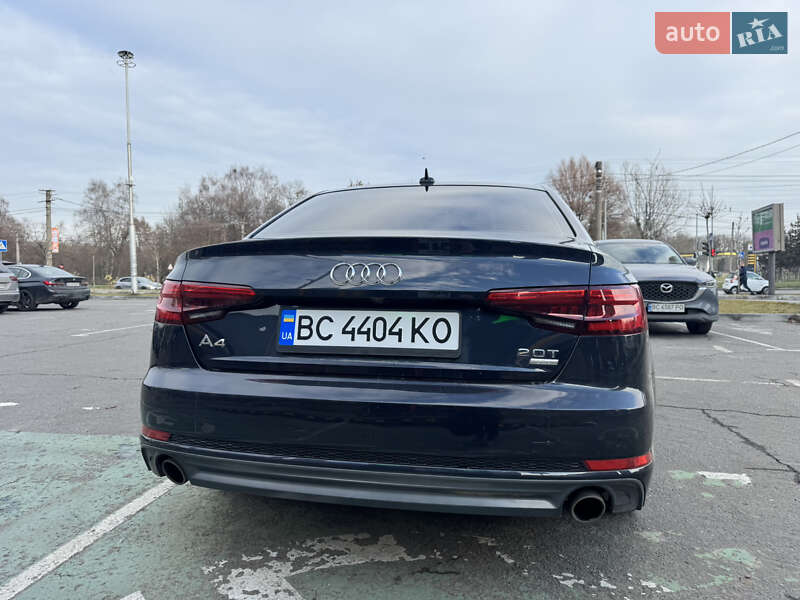 Седан Audi A4 2016 в Львове