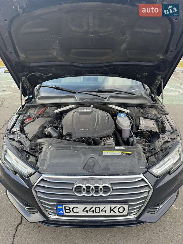 Седан Audi A4 2016 в Львове