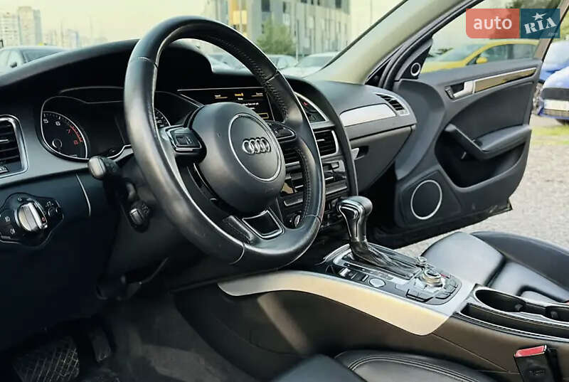 Седан Audi A4 2013 в Харькове