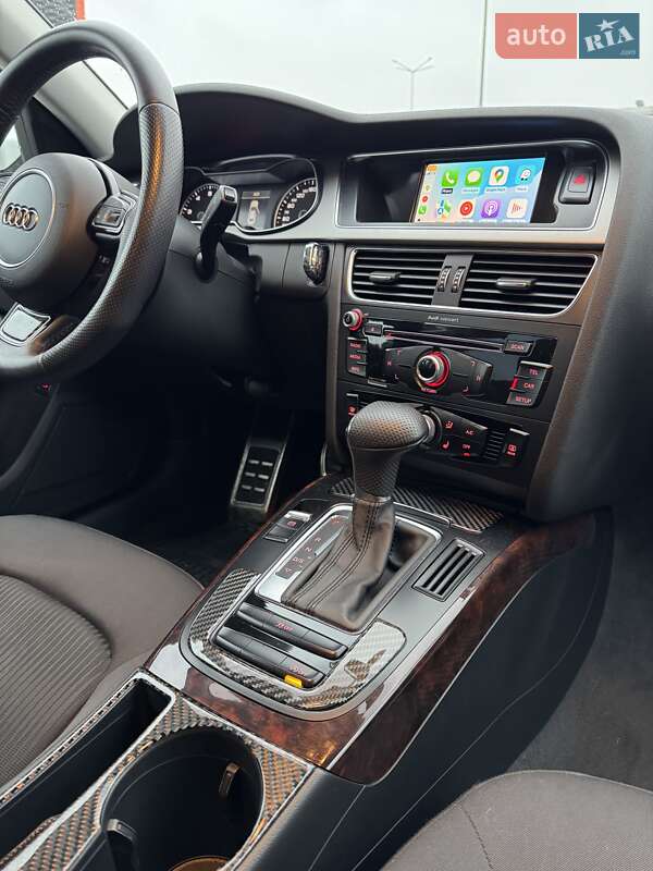 Седан Audi A4 2014 в Харькове