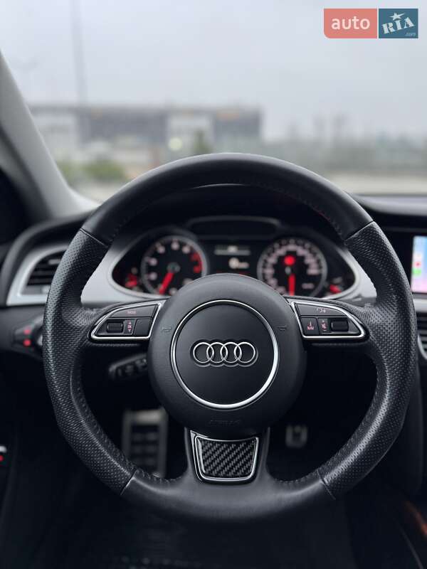 Седан Audi A4 2014 в Харькове