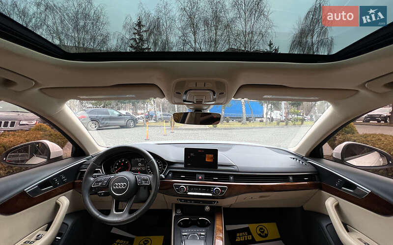 Седан Audi A4 2017 в Львове
