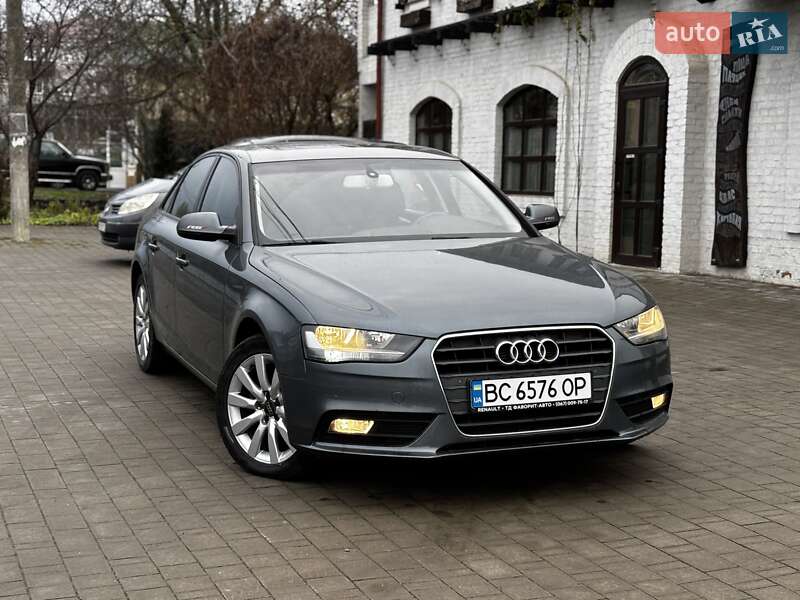 Седан Audi A4 2013 в Красилове