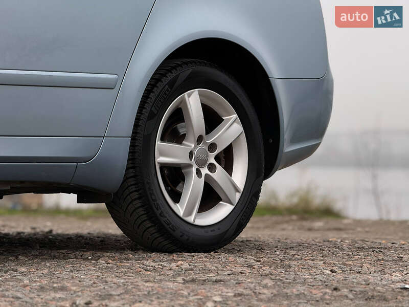 Седан Audi A4 2005 в Дніпрі