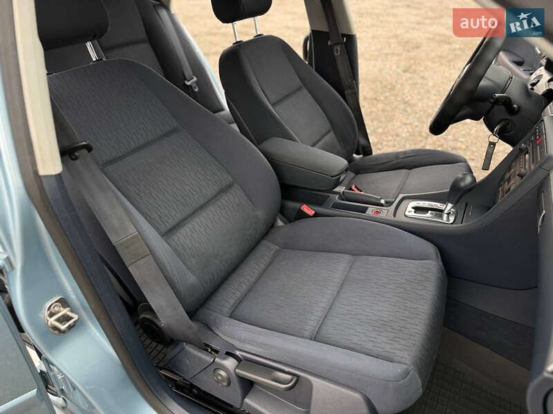 Седан Audi A4 2005 в Дніпрі