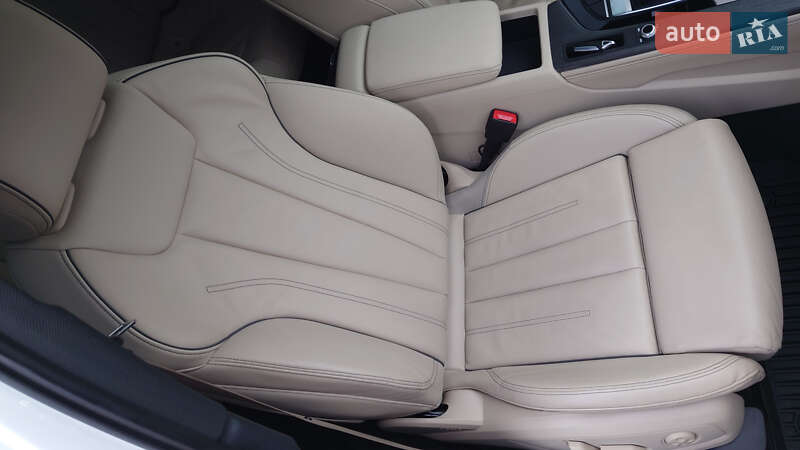 Седан Audi A4 2022 в Києві фото 25 Седан Audi A4 2022 в Києві