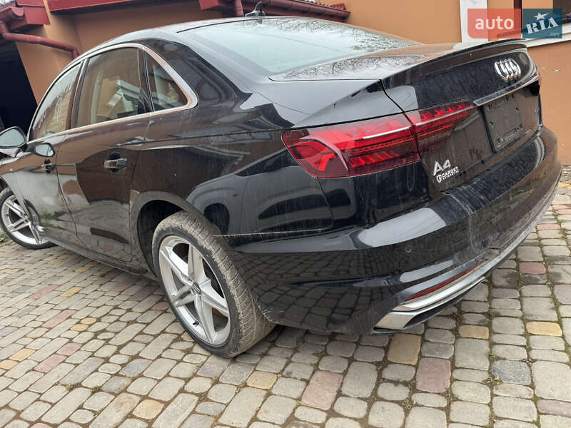 Седан Audi A4 2020 в Львові
