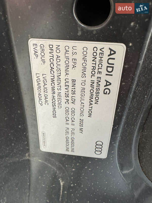 Седан Audi A4 2020 в Львові