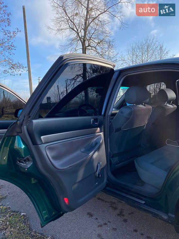 Седан Audi A4 1999 в Житомирі