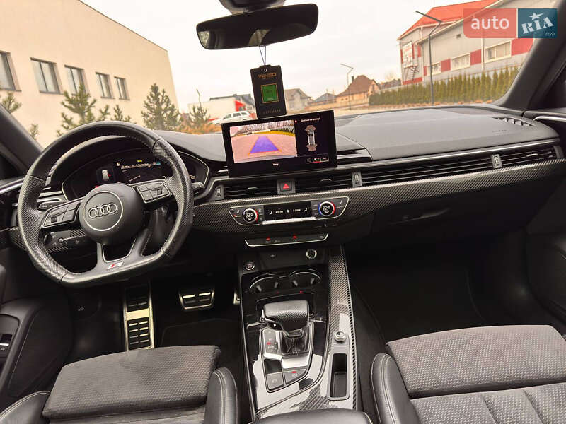 Універсал Audi A4 2019 в Києві