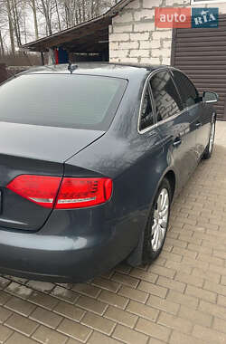 Седан Audi A4 2009 в Миргороде