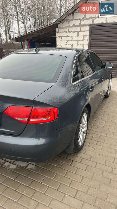 Седан Audi A4 2009 в Миргороде