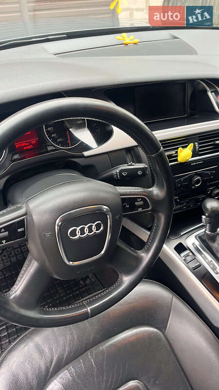 Седан Audi A4 2009 в Миргороді