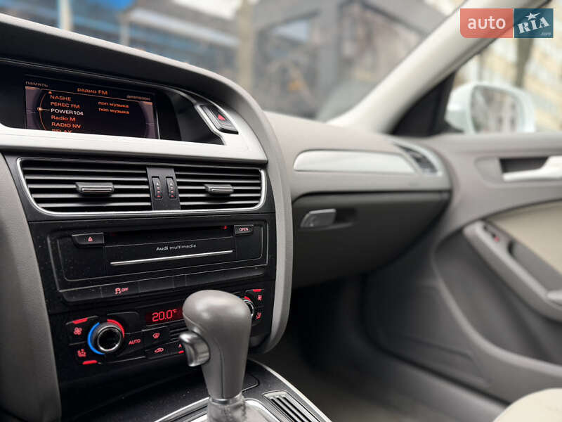 Универсал Audi A4 2010 в Киеве