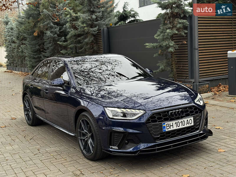Седан Audi A4 2020 в Одессе