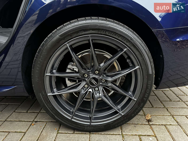 Седан Audi A4 2020 в Одессе