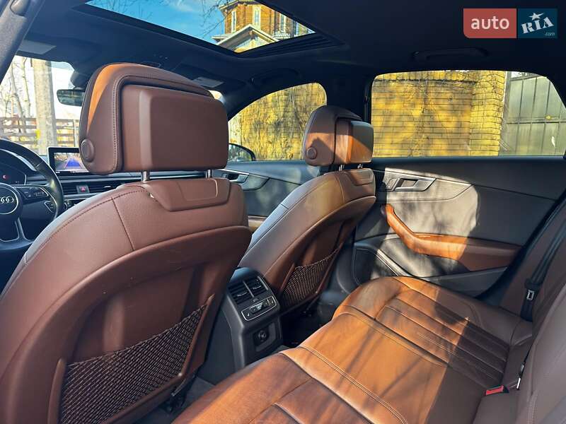 Седан Audi A4 2016 в Киеве фото 33 Седан Audi A4 2016 в Киеве