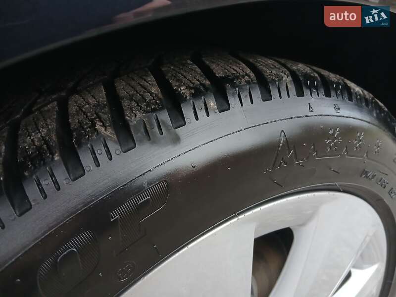 Седан Audi A4 2010 в Казатине