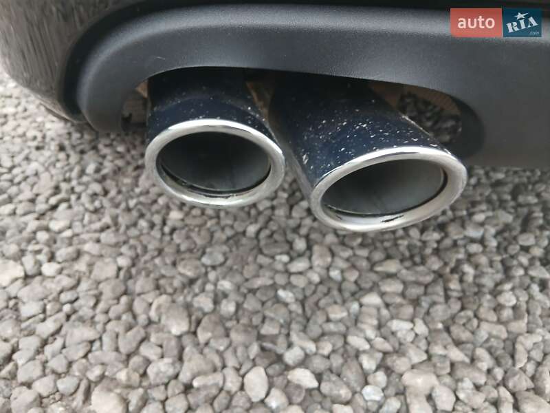 Седан Audi A4 2010 в Казатине