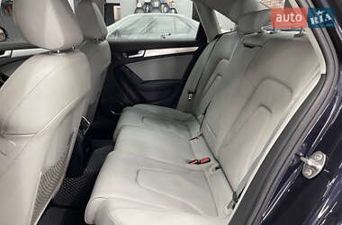 Седан Audi A4 2013 в Львове