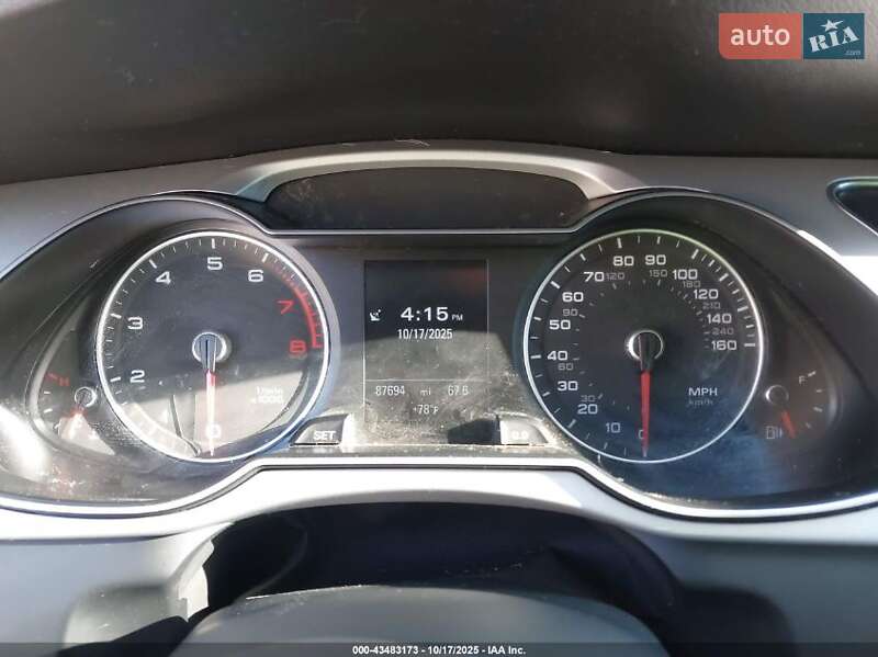 Седан Audi A4 2016 в Львове