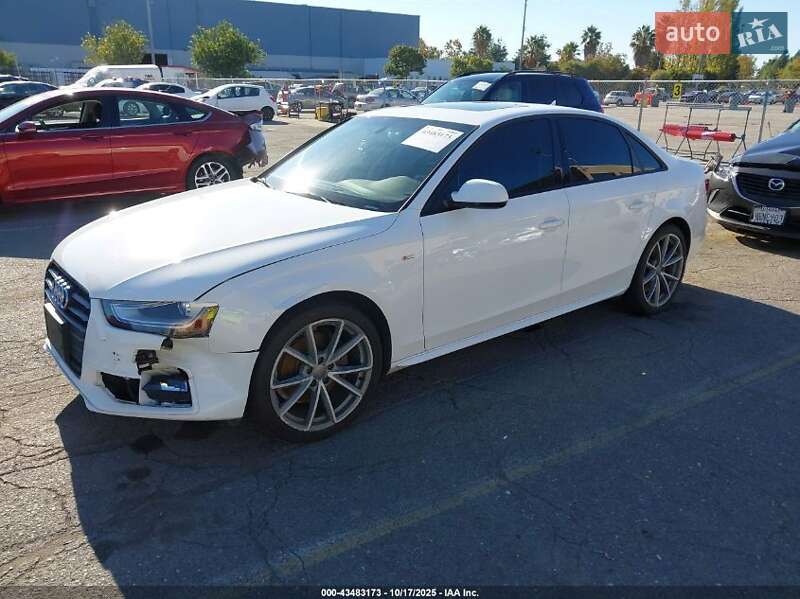 Седан Audi A4 2016 в Львове