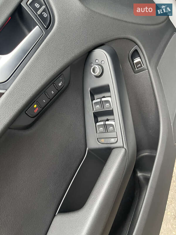 Седан Audi A4 2013 в Коломые