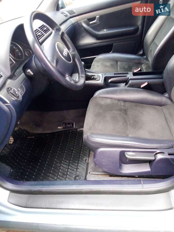 Седан Audi A4 2003 в Харкові