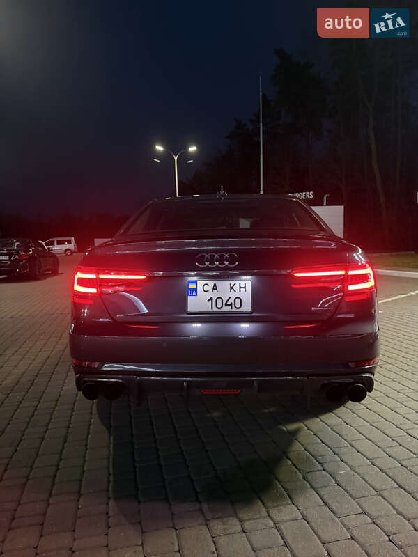 Седан Audi A4 2015 в Борисполе