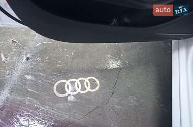 Седан Audi A4 2011 в Звягеле