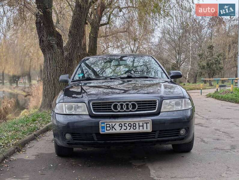 Седан Audi A4 1999 в Ровно фото Седан Audi A4 1999 в Ровно