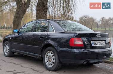 Седан Audi A4 1999 в Ровно