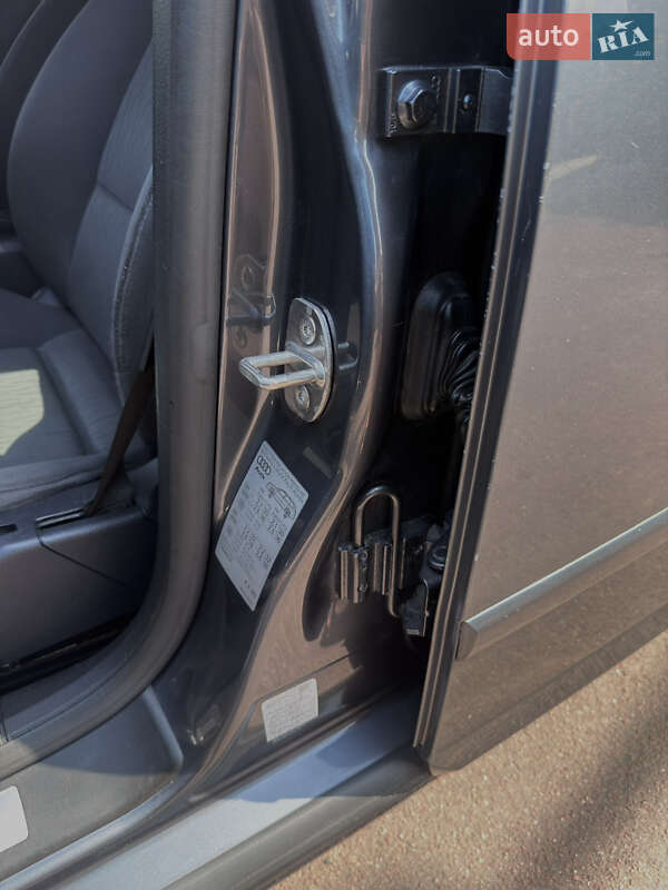 Универсал Audi A4 2005 в Ивано-Франковске фото 17 Универсал Audi A4 2005 в Ивано-Франковске