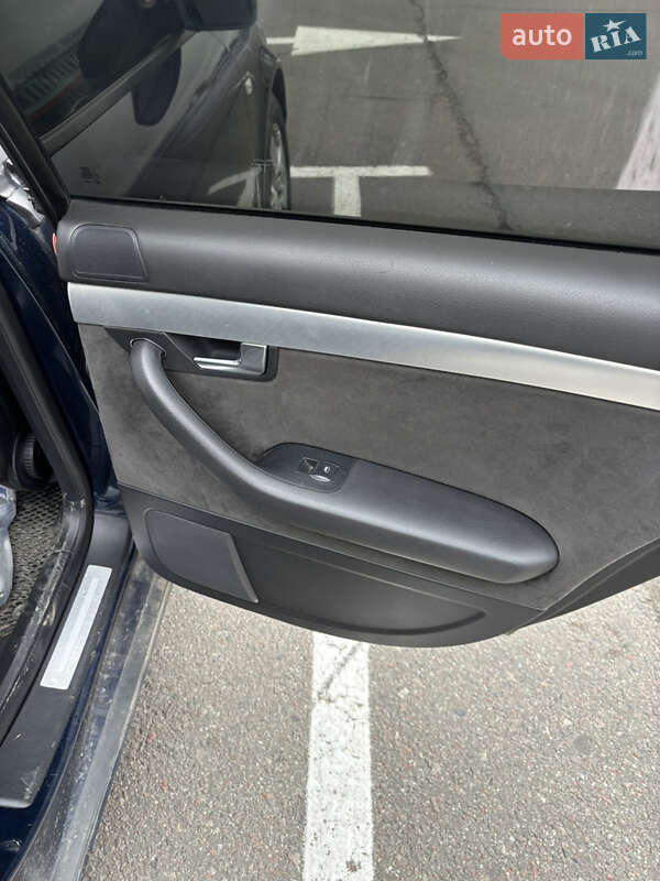 Универсал Audi A4 2005 в Пустомытах