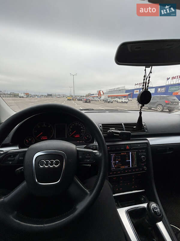 Универсал Audi A4 2005 в Пустомытах