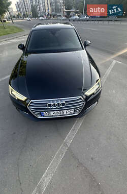 Універсал Audi A4 2016 в Дніпрі