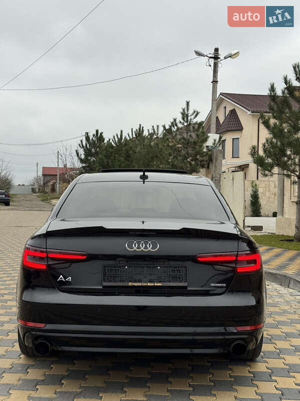 Седан Audi A4 2015 в Одессе