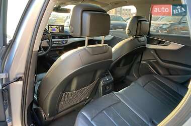 Седан Audi A4 2015 в Львове