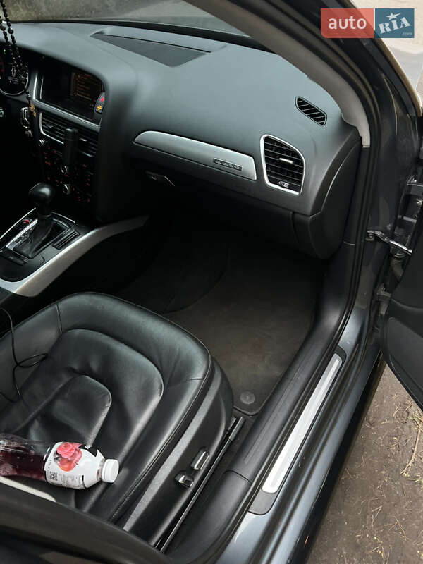 Седан Audi A4 2013 в Киеве фото 20 Седан Audi A4 2013 в Киеве